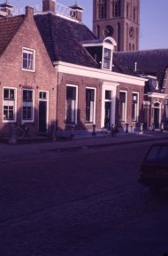 Klik hier om terug te keren